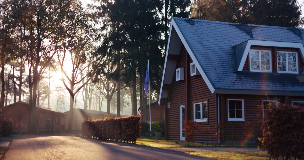 The Complete Downsizing Guide for Toronto Homeowners (55+)