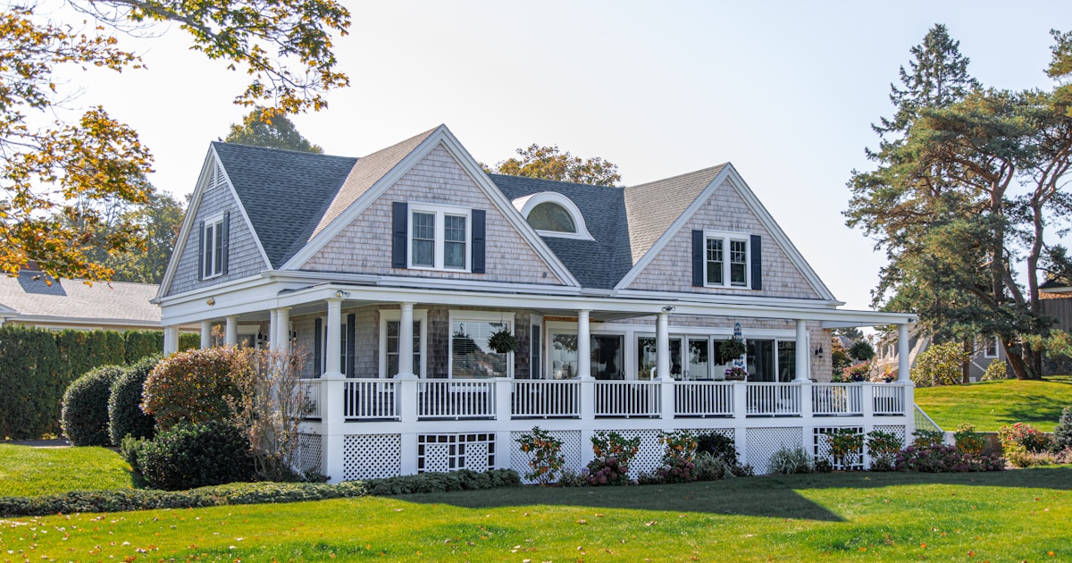 The Complete Move-Up Buyer's Guide for Toronto (416)