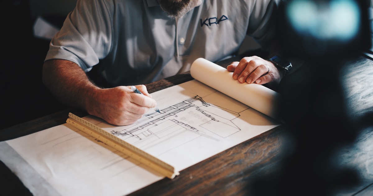 Pre-Construction Floor Plan Selection Guide for Toronto Buyers & Investors