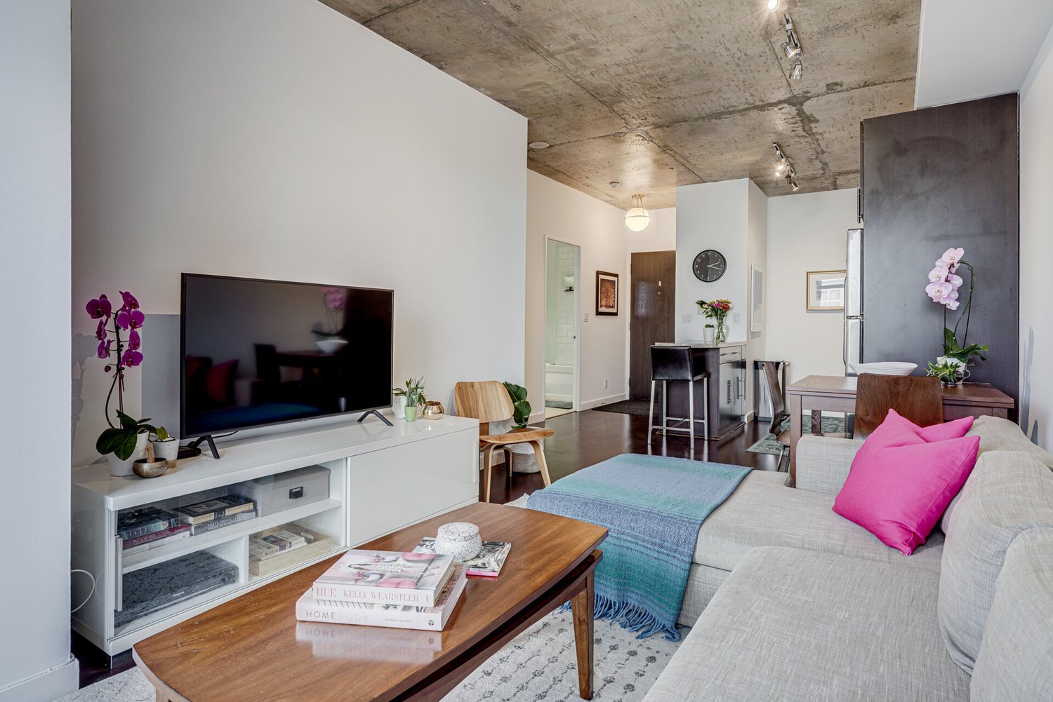 1005 King St West #1005