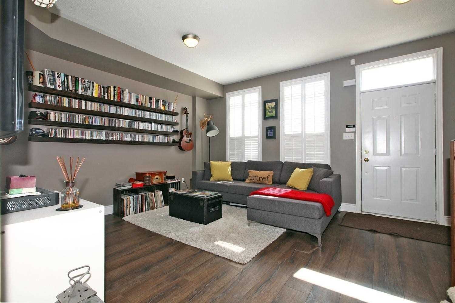 3000 Lakeshore Blvd W #8 *RENTED*