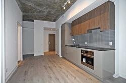 161 Roehampton Ave #1808 *RENTED*