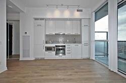 87 Peter St #PH208 *RENTED*