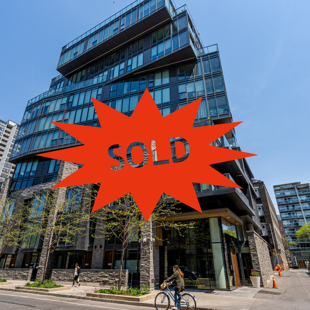 15 Beverly St #709 *SOLD*