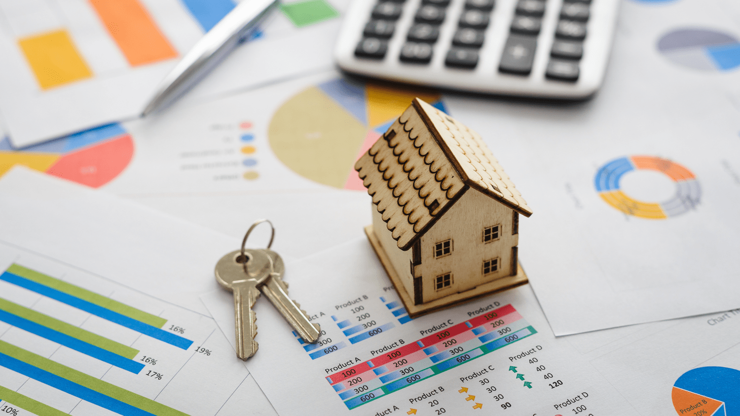 Rates Are Dropping, But Inventory Is Rising — How Investors Can Play the New Market Cycle
