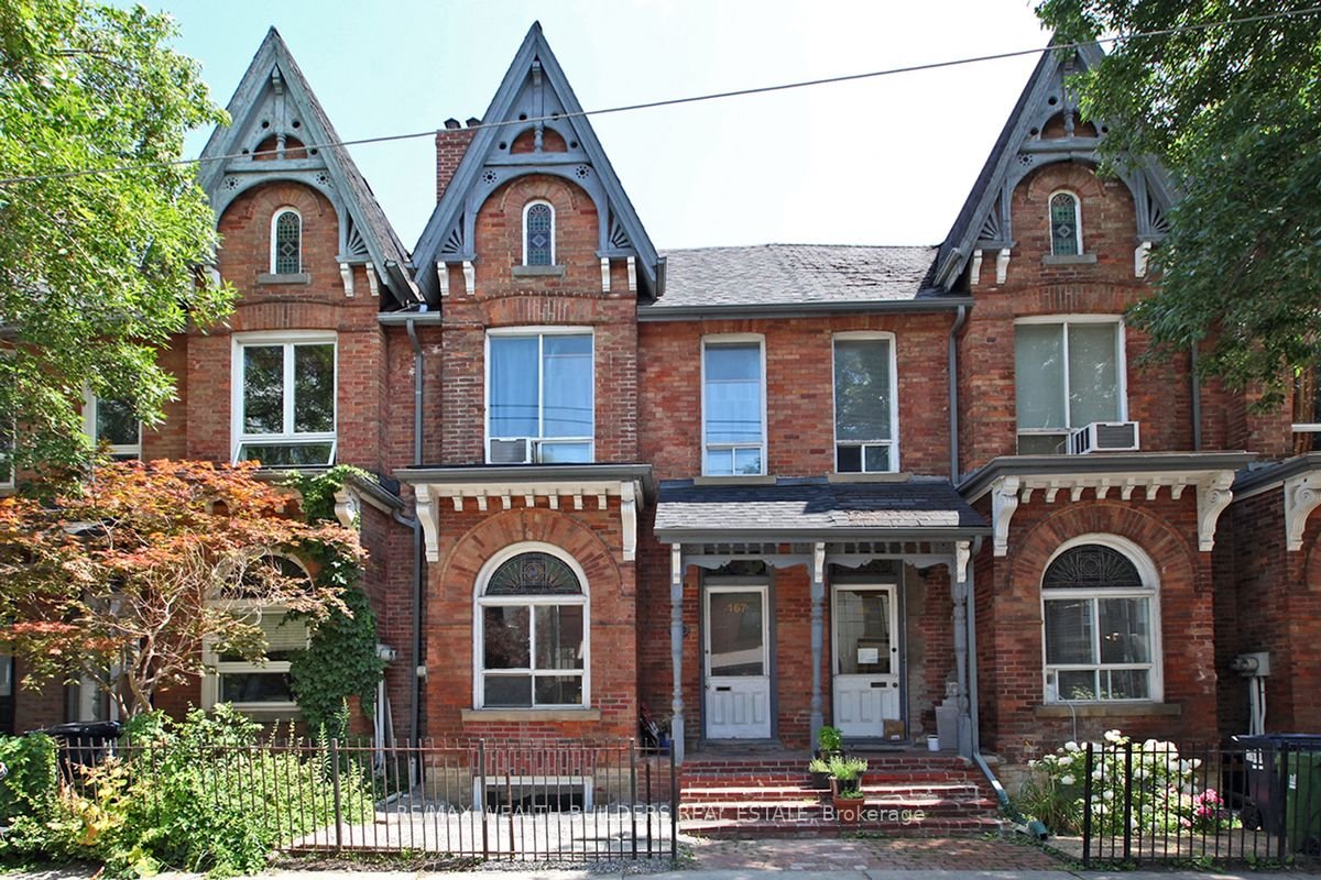 FOR LEASE: 167 Broadview Ave #3