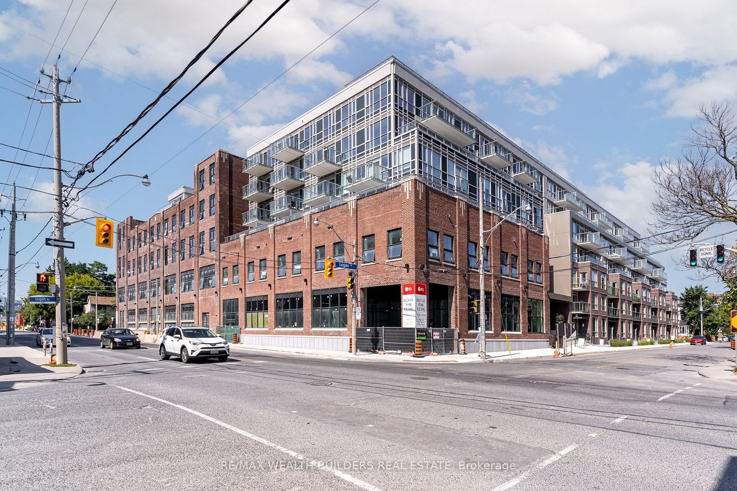 FOR SALE: 150 Logan Ave 627