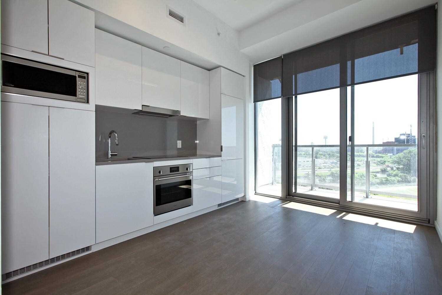 170 Bayview Ave #918 *RENTED*