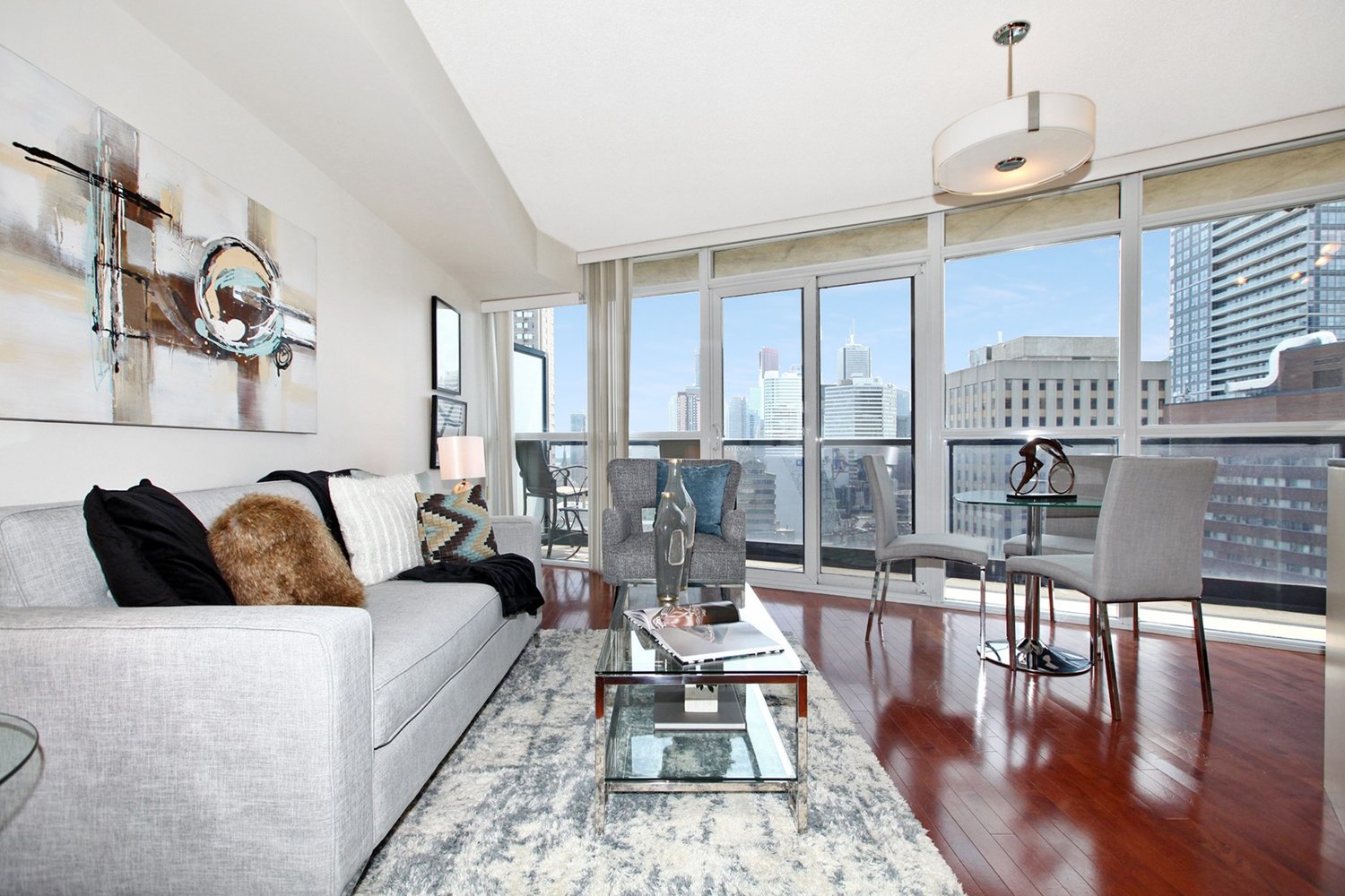 25 Carlton St #1804 *SOLD*