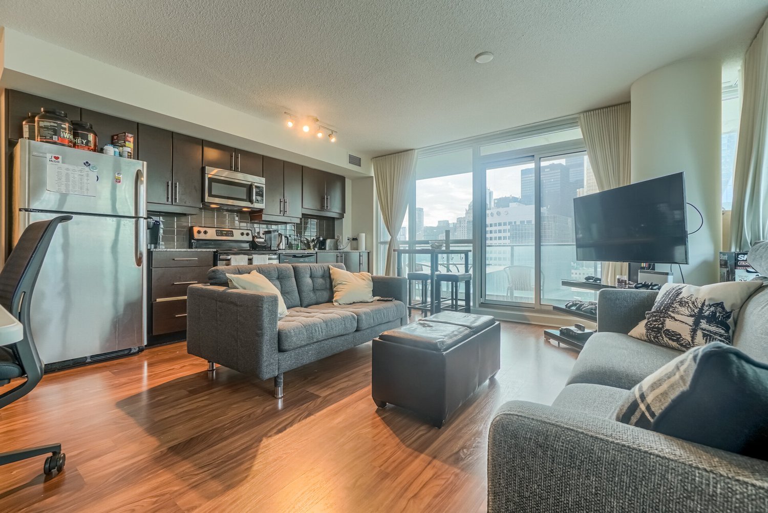 33 Bay Street # 1304 *RENTED*
