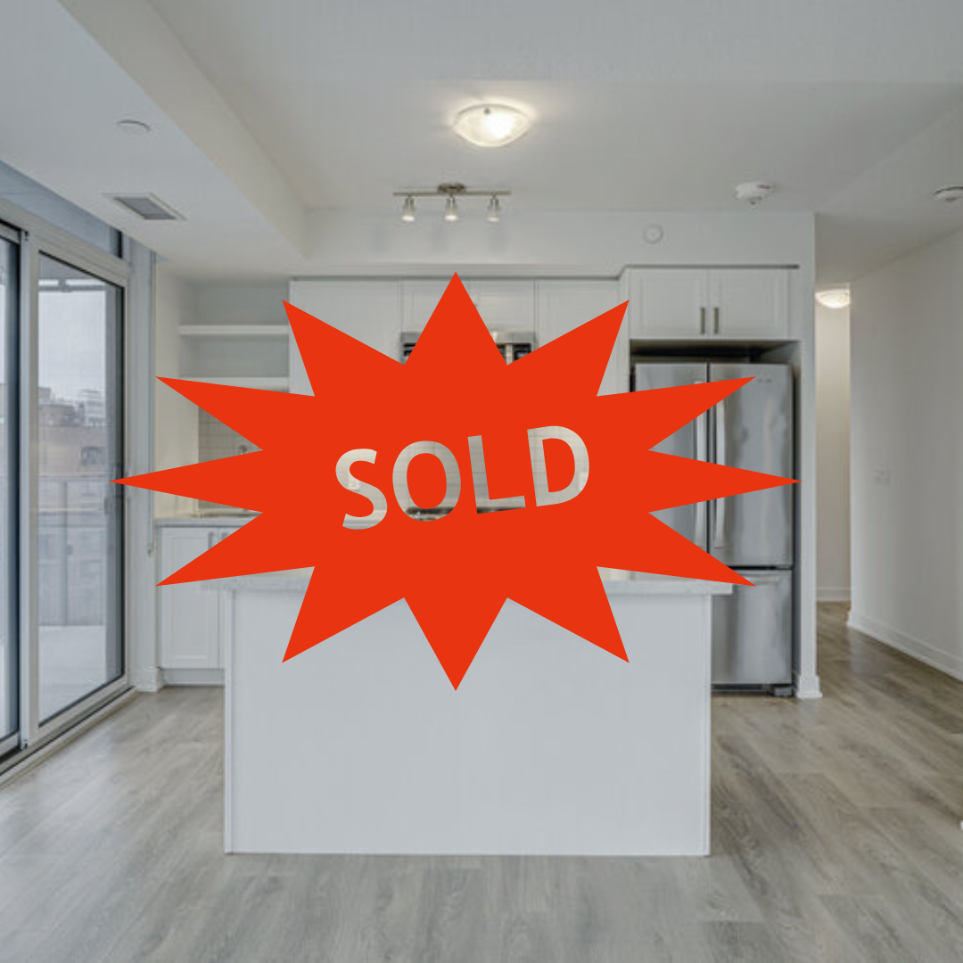 50 Wellesley St #904 *SOLD*