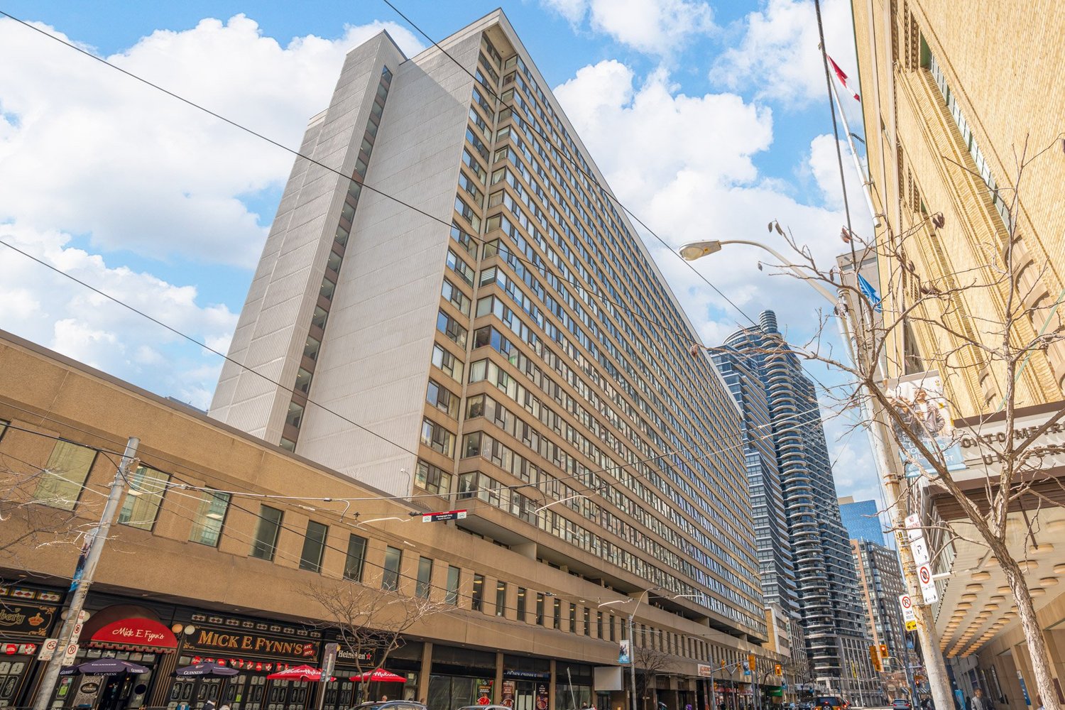 Toronto Condo for Sale: Why Large Units Like 45 Carlton Are Gaining Value