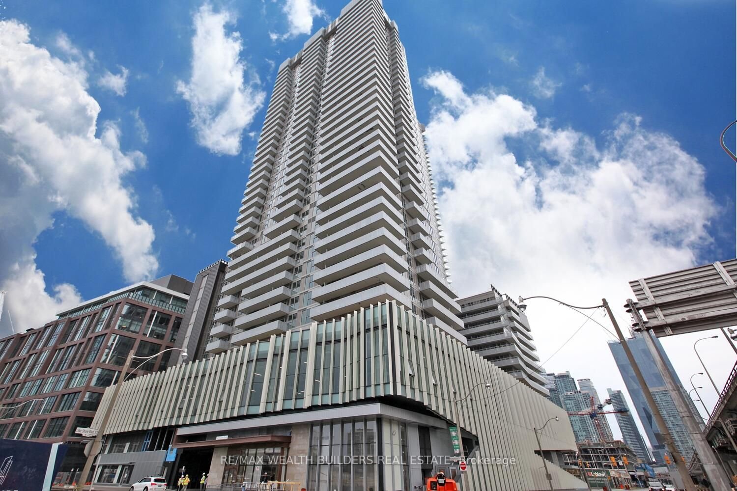 20 Richardson St 2710: FOR LEASE- Beautiful Two Bedroom Located Lower Jarvis & Queens Quay
