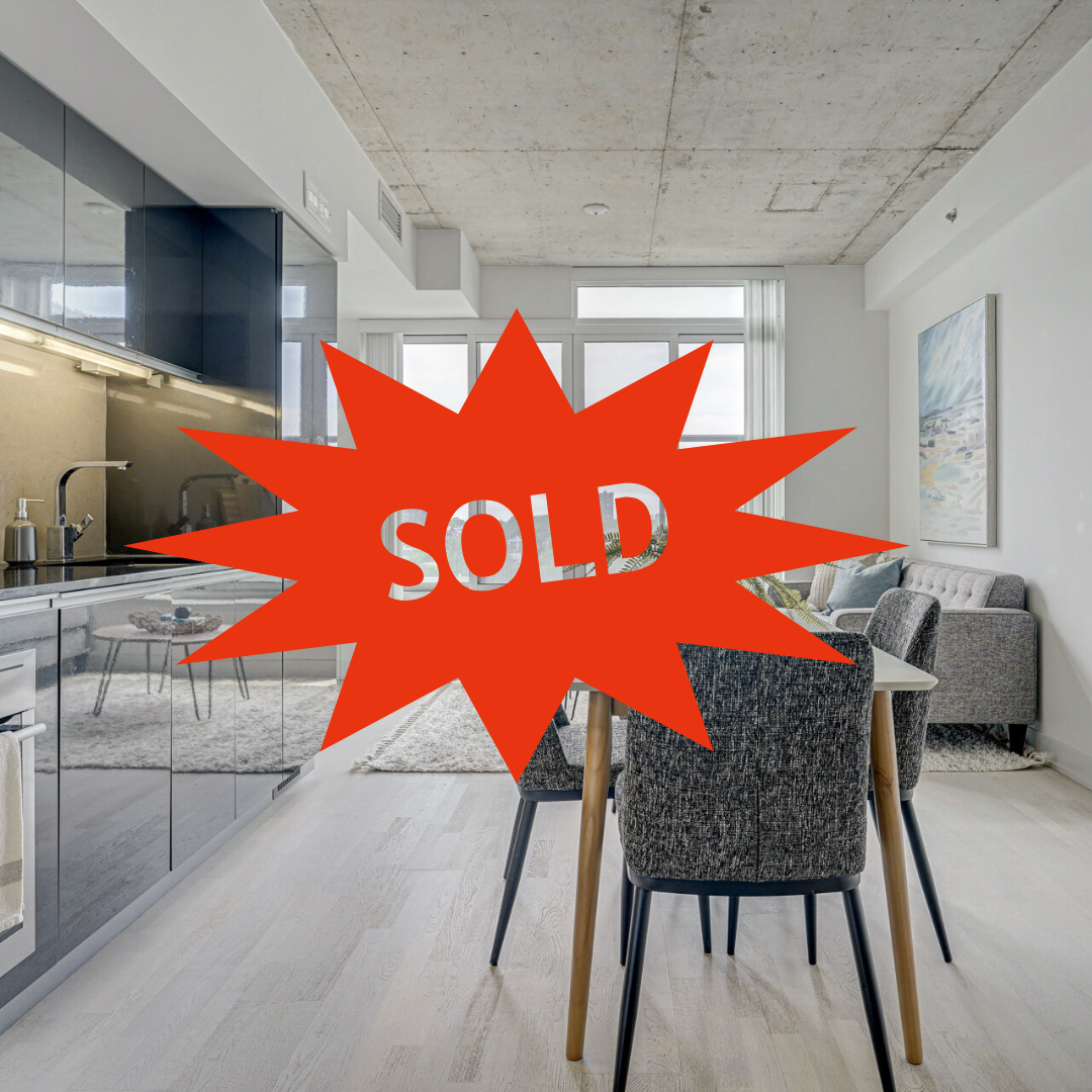 20 Minowan Miikan Ln #915 *SOLD*
