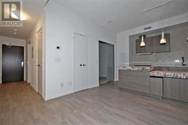 101 Charles St E #320
